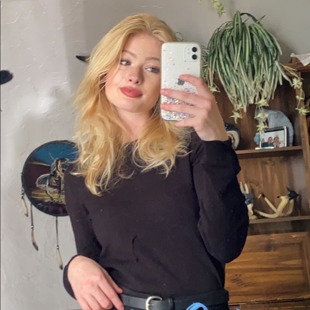 Meet your Posher, Alyah